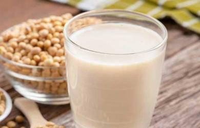 Không uống sữa đậu nành khi bụng đói. Ăn cùng với món này để nâng cao giá trị dinh dưỡng
